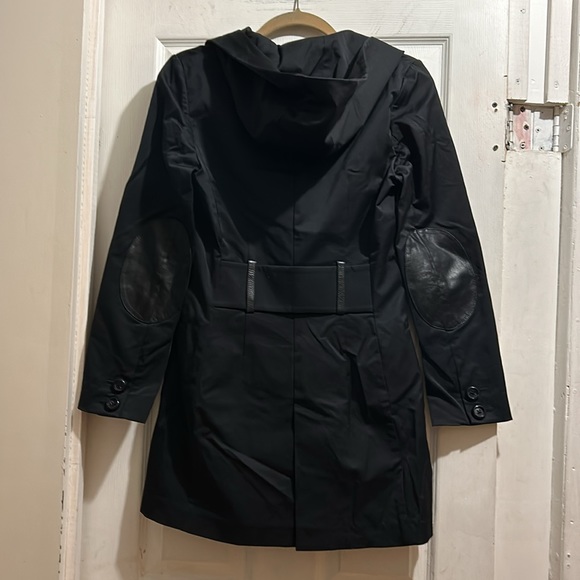 Mackage - Picture 5 of 14